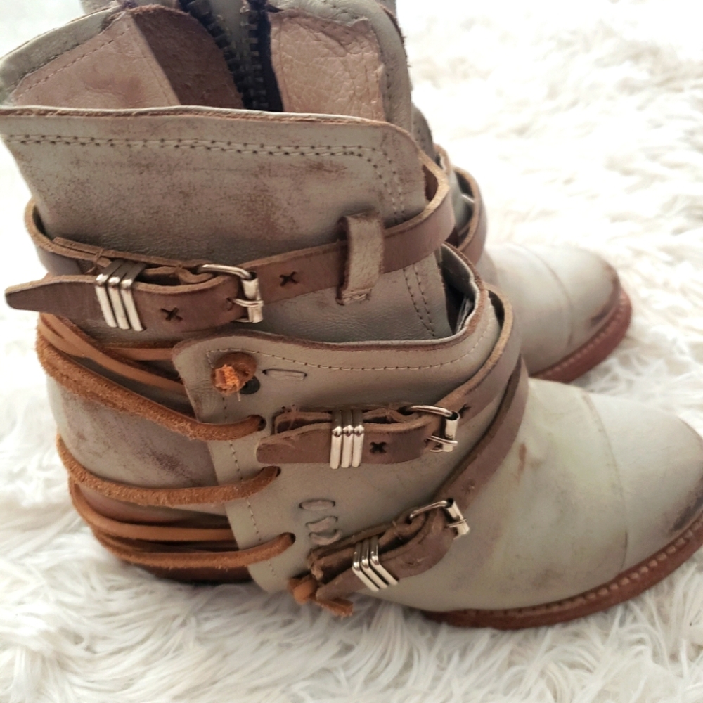 Freebird by Steven Tan and Brown Heeled Boots